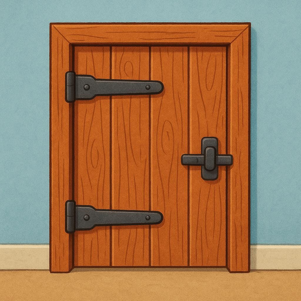 Eine einfache Holztür ist komplett geschlossen und zeigt keine Öffnung, was das Konzept von „geschlossen“ veranschaulicht.