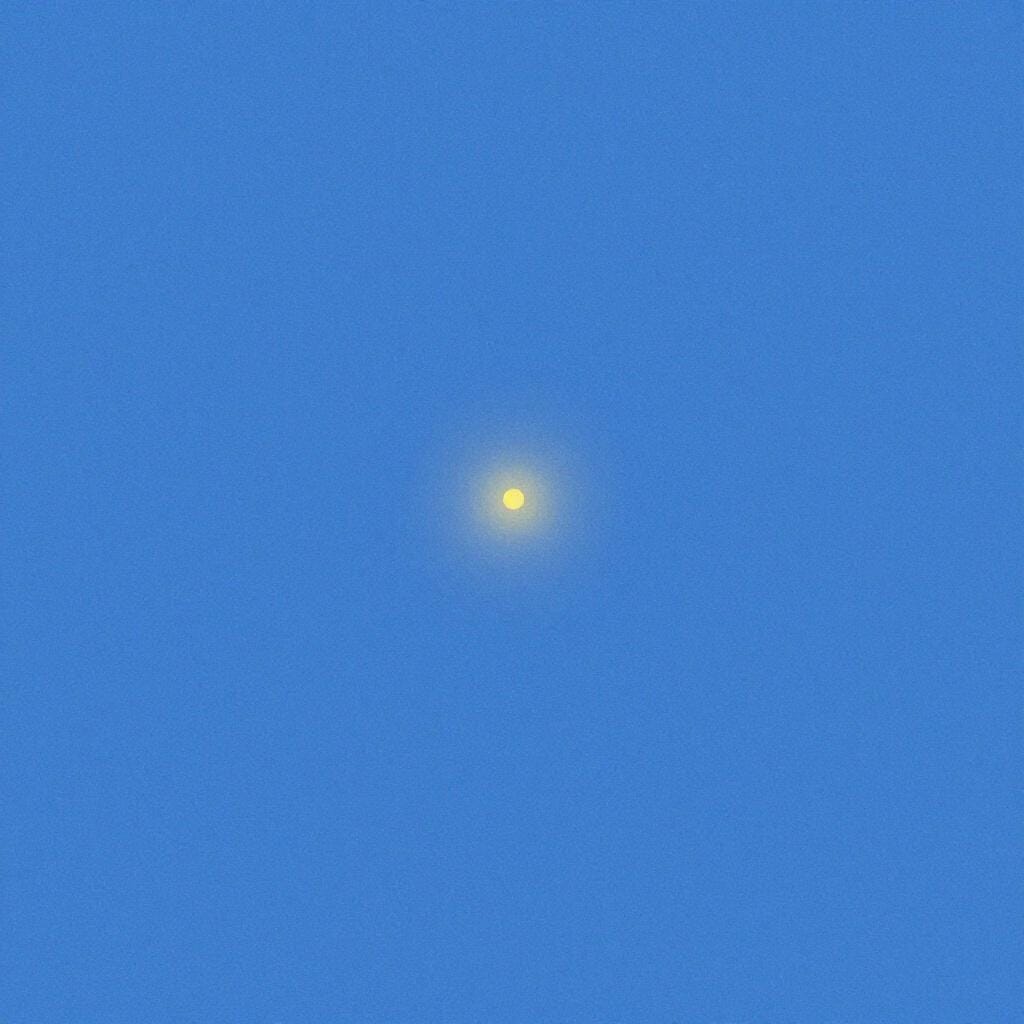Ein winziger, leuchtender goldener Staubpartikel, der vor einem sanft blauen Hintergrund in der Luft schwebt.